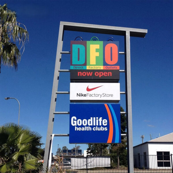 Freestanding LED Auto Dealership Pylon Sign with Metal Monolith Body