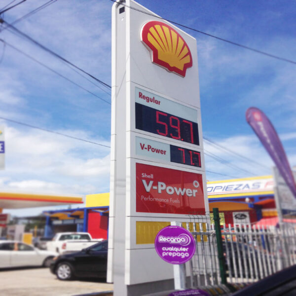 Grade 12 Wind-Resistant Steel Fuel Price Pylon with 3D LED Branding Grade 12 Wind-Resistant Steel Fuel Price Pylon with 3D LED Branding