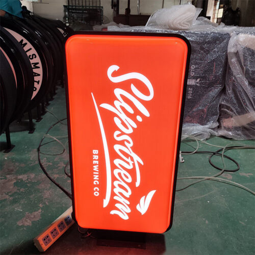 Outdoor Oval Acrylic LED Vacuum-Formed Light Box for Storefront Advertising