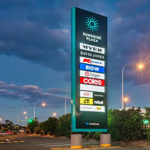 Vertical Ribbed LED Wayfinding Pylon for Commercial Site Entrances