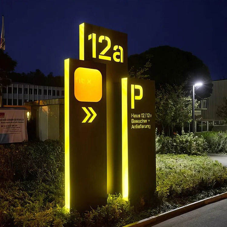 Pylon Signs vs Monument Signs